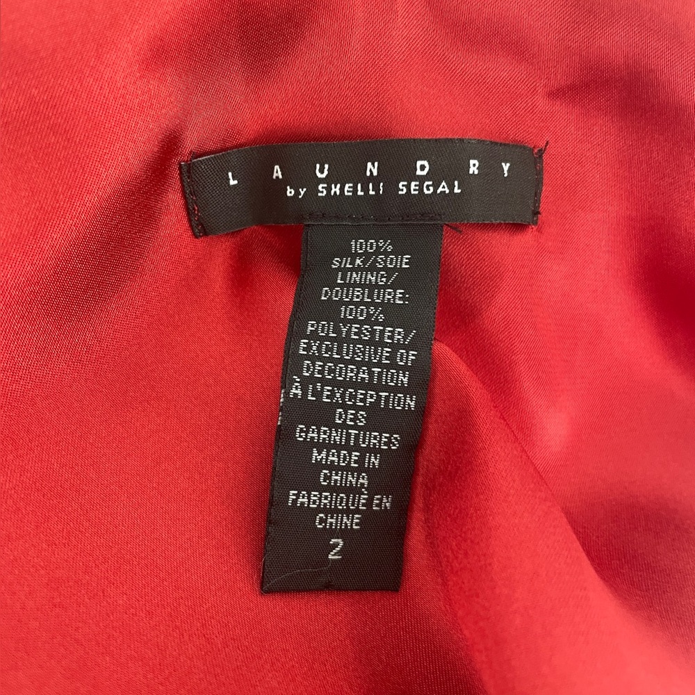Laundry by Shelli Segal Scarlet Silk Gown - Picture 7 of 8